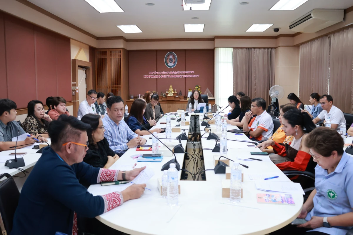 มหาวิทยาลัยราชภัฏกำแพงเพชร จัดการประชุมเตรียมความพร้อมพิธีฝึกซ้อมและพิธีพระราชทานปริญญาบัตรแก่ผู้สำเร็จการศึกษาจากมหาวิทยาลัยราชภัฏกำแพงเพชร ประจำปีการศึกษา 2566