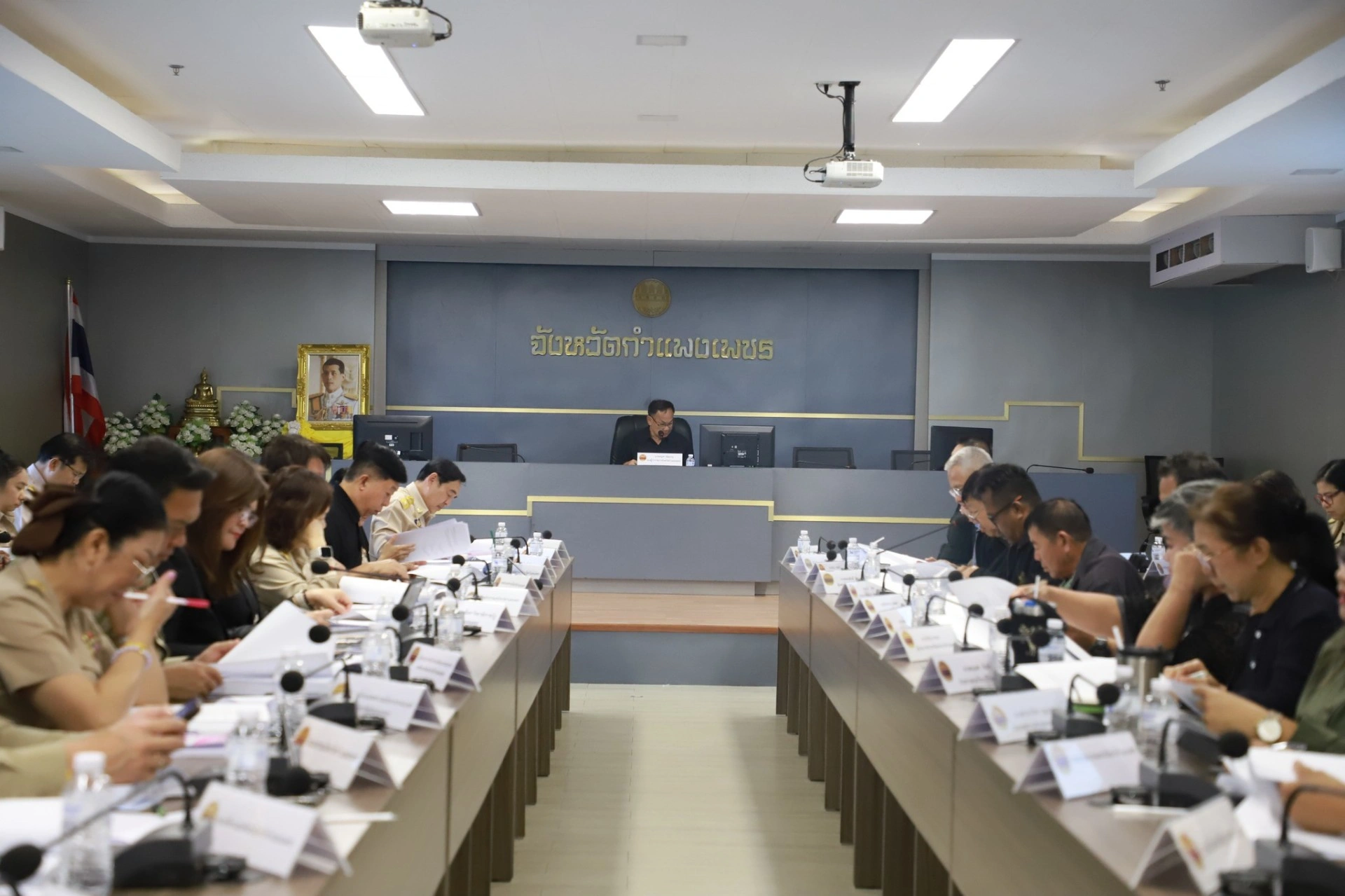 อธิการบดี มรภ.กำแพงเพชร เสนอแผนพัฒนาเศรษฐกิจฐานรากพัฒนาอย่างยั่งยืน ระยะ 3 ปี (พ.ศ. 2570 - 2572) ตำบลท่าพุทรา อำเภอคลองขลุง จังหวัดกำแพงเพชร (THAPHUTSA MODEL) 